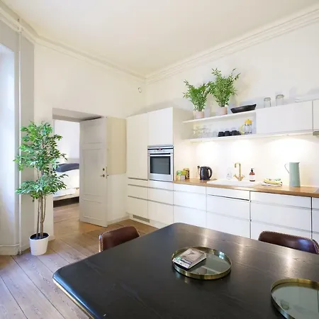 Carolinas - Adm 1 - 3 Διαμέρισμα